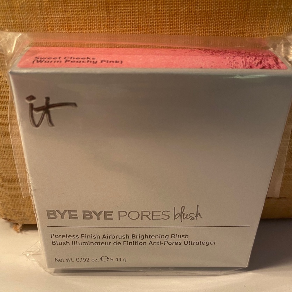 Bye Bye Pores Blush